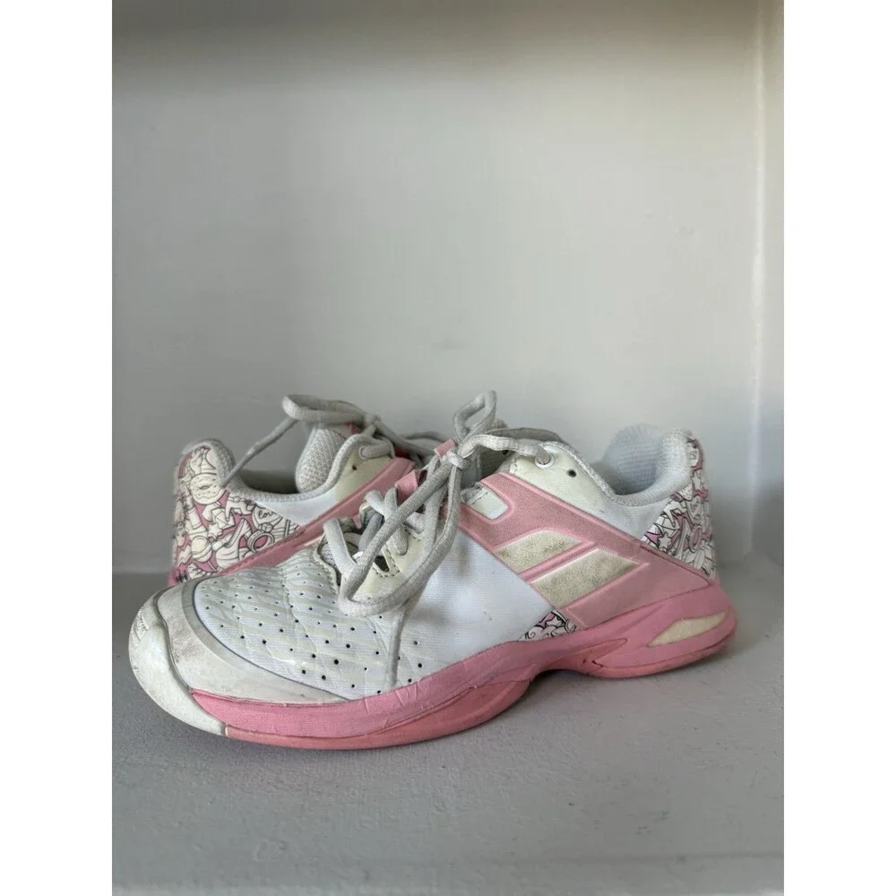 Babolat tennis shoes